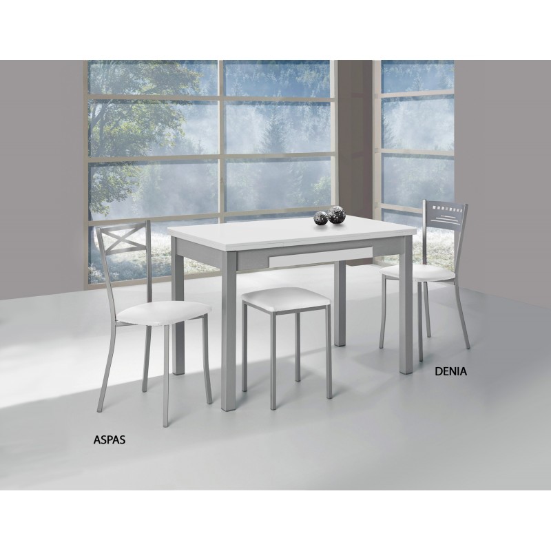 Conjunto mesa extensible mas sillas y taburetes